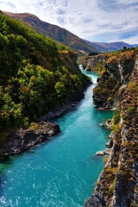 Framed Print : Aquamarine Kawarau River on summer afternoon outside Queenstown, New Zealand Framed Print : Aquamarine Kawarau River on summer afternoon outside Queenstown, New Zealand