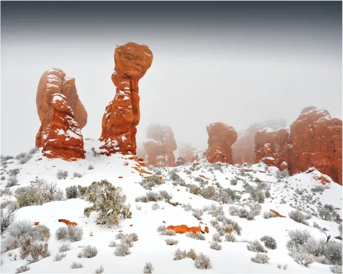 Framed Print : Arches National Park in Utah, South-western United States, with a mantle of rare winter snow Framed Print : Arches National Park in Utah, South-western United States, with a mantle of rare winter snow