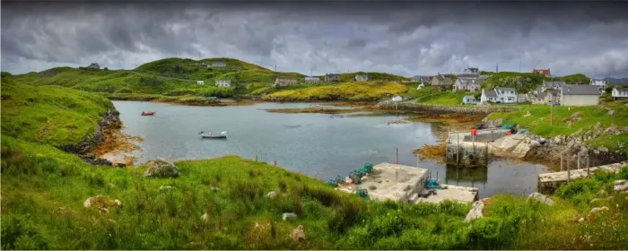 Framed Print : Ardinashaig Scalpay, Outer Hebrides, Scotland