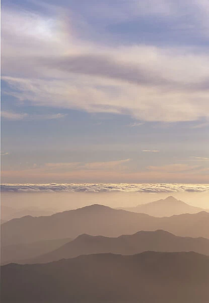 Australia, Tasmania, Southwest National Park, mountains at sunset