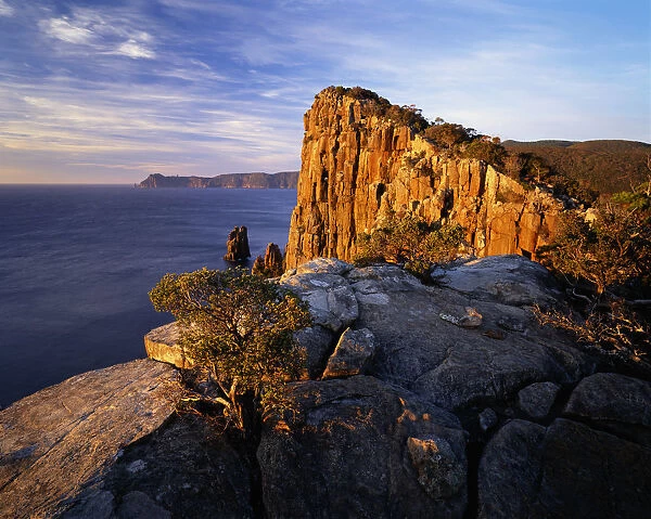 Australia, Tasmania, Tasman National Park, Cape Pillar, sunrise
