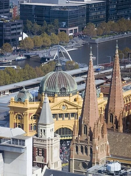 Australia, Victoria, Melbourne, Flinders Station, elevated view