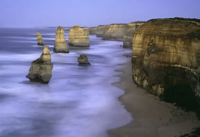 Framed Print : Australia, Victoria, Port Campbell National Park, Twelve Apostles, dawn Framed Print : Australia, Victoria, Port Campbell National Park, Twelve Apostles, dawn