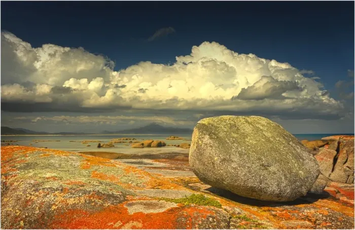 Framed Print : Balanced rocks at Sawyers Beach, Flinders Island, Bass Strait, Tasmania Framed Print : Balanced rocks at Sawyers Beach, Flinders Island, Bass Strait, Tasmania