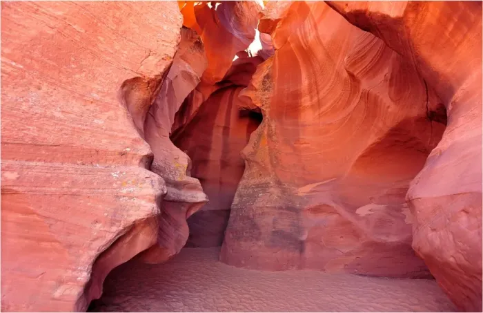 Framed Print : The beautiful colours of Antelope Canyon, Arizona, Western United States of America Framed Print : The beautiful colours of Antelope Canyon, Arizona, Western United States of America