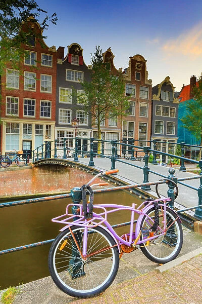 Bikes and Amsterdam canals