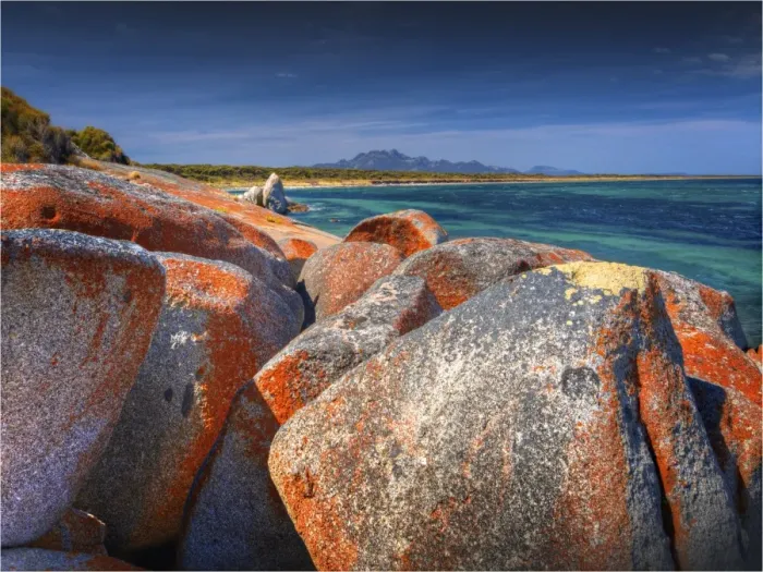 Framed Print : Blue Rocks, an area of coastline just north of Whitemark, Flinders Island, Bass Strait, Tasmania