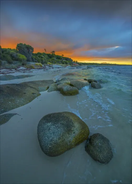 Framed Print : Blue rocks dawn glow Framed Print : Blue rocks dawn glow