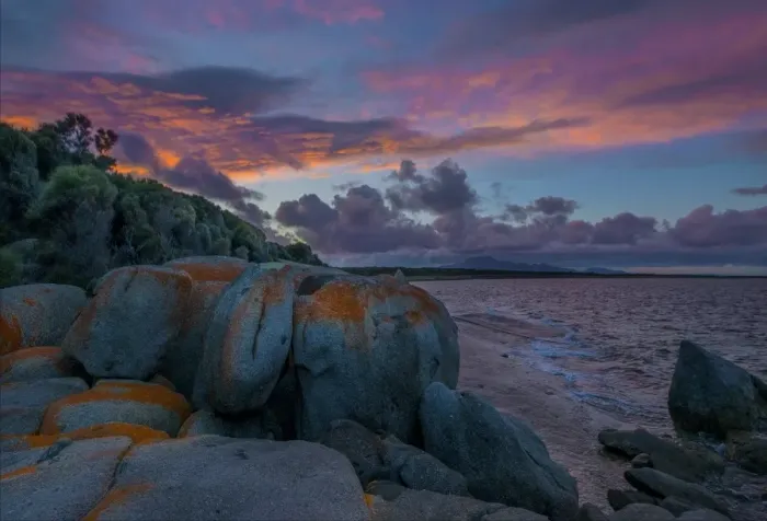 Framed Print : A blue rocks sunrise Flinders Island