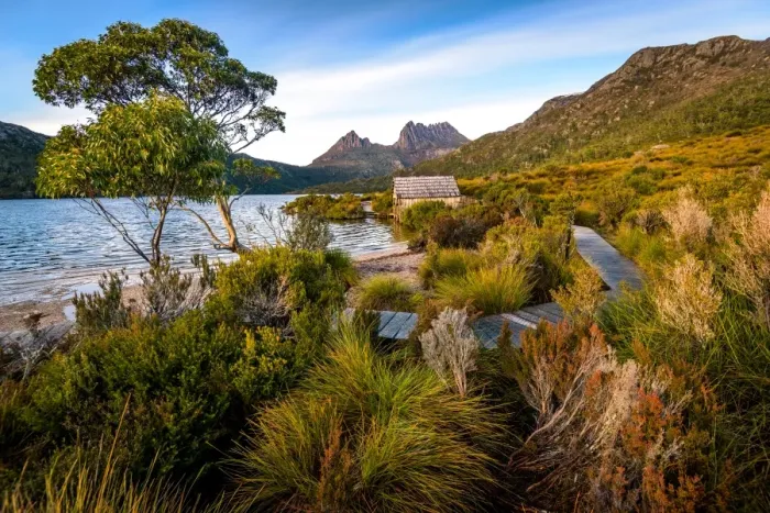Framed Print : Boathouse an Cradle Mountain Framed Print : Boathouse an Cradle Mountain