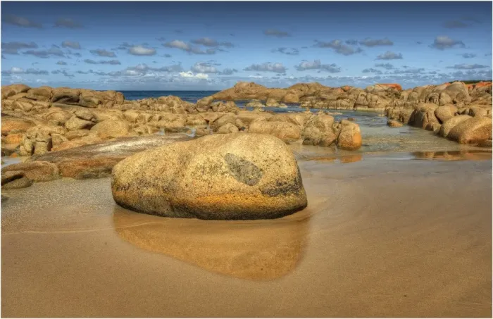 Framed Print : A boulder strewn beach on King Island, Bass Strait, Tasmania, Australia Framed Print : A boulder strewn beach on King Island, Bass Strait, Tasmania, Australia