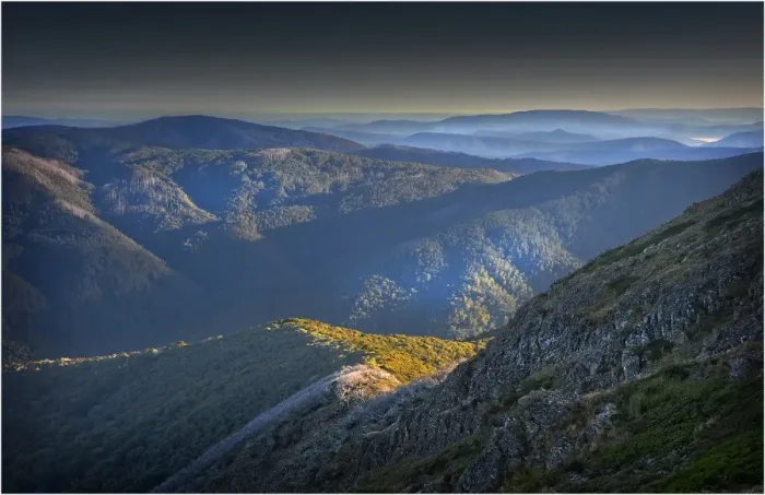 Framed Print : Breaking dawn in the high country near Mansfield, Victoria, Australia Framed Print : Breaking dawn in the high country near Mansfield, Victoria, Australia