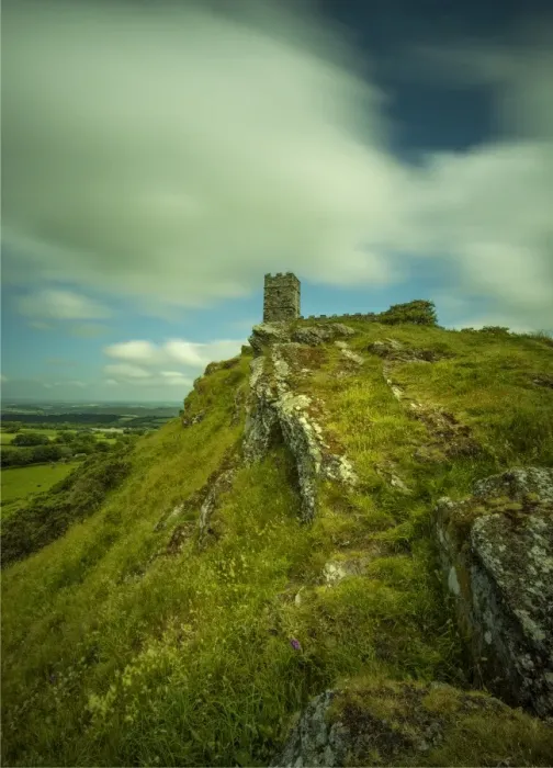 Framed Print : Brentour, a historic Chapel which sits atop a hill and has expansive views of Devon, England, and the surrounding countryside