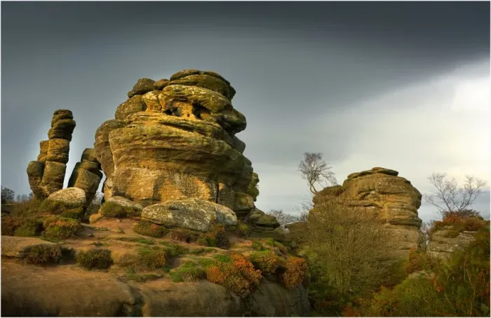 Framed Print : Brimham rocks in Yorkshire, England Framed Print : Brimham rocks in Yorkshire, England