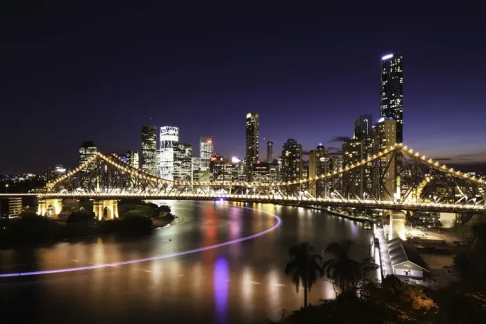 Framed Print : Brisbane. Story Bridge across the Brisbane River with Central Business