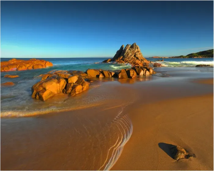 Framed Print : Broken Arm Beach