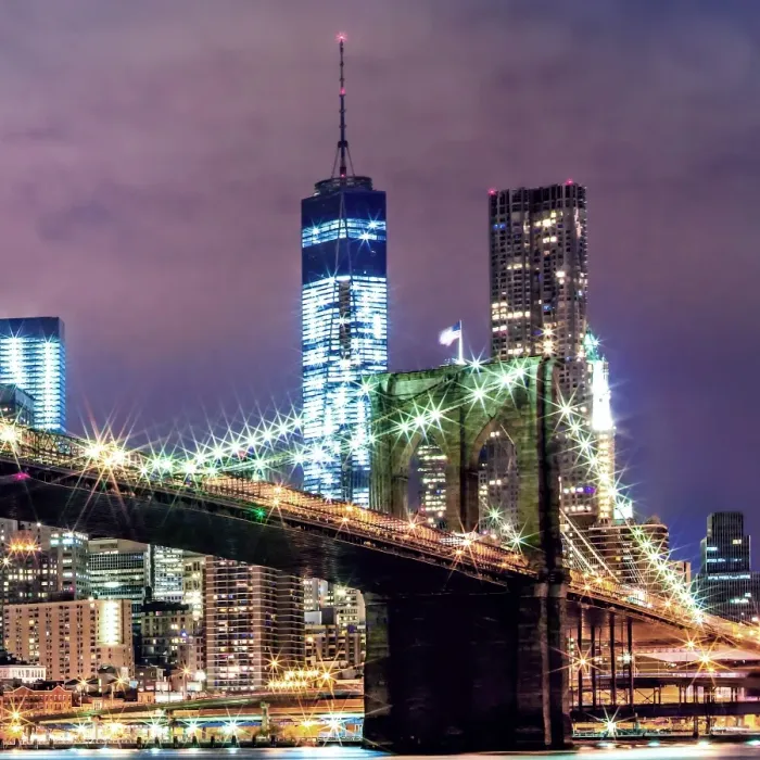 Framed Print : Brooklyn Bridge shining bright at dusk Framed Print : Brooklyn Bridge shining bright at dusk
