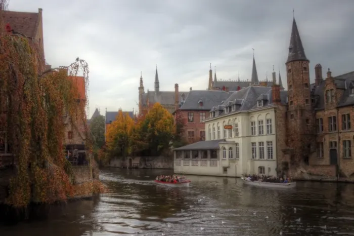 Framed Print : Bruges central canal in fall colours