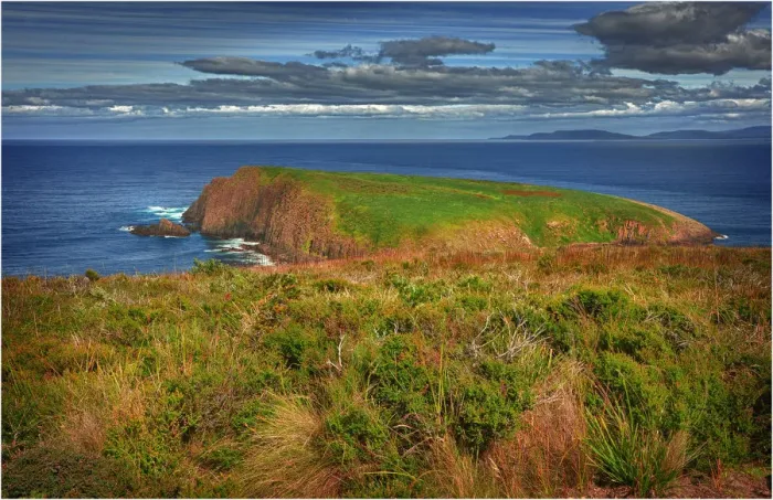 Framed Print : Bruny Island coastline, southern Tasmania, Australia