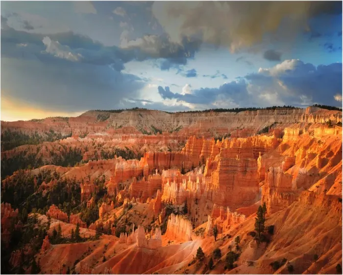 Framed Print : Bryce Canyon National Park, Utah, south west United States Framed Print : Bryce Canyon National Park, Utah, south west United States