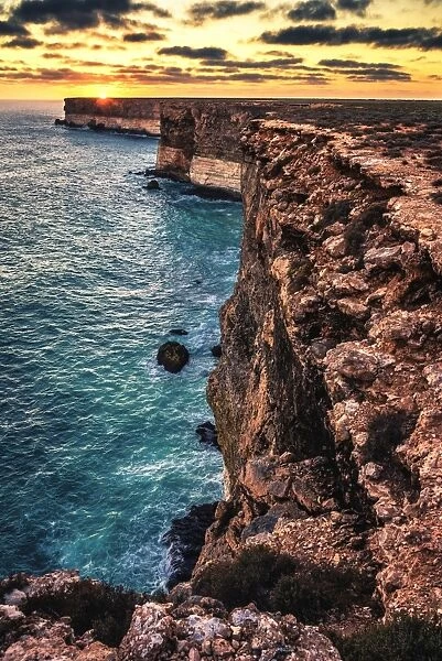 Bunda Cliffs