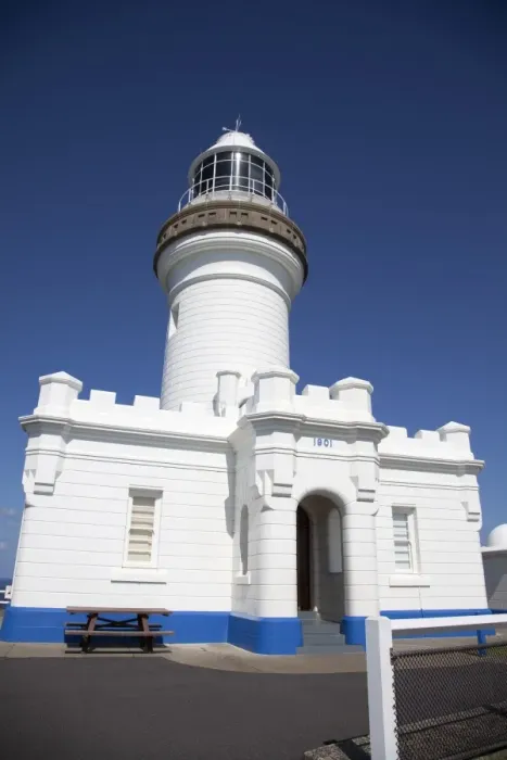 Framed Print : Cape Byron Lighthouse building, Australia Framed Print : Cape Byron Lighthouse building, Australia