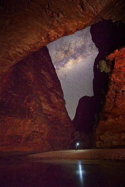 Cathedral Gorge window to the stars