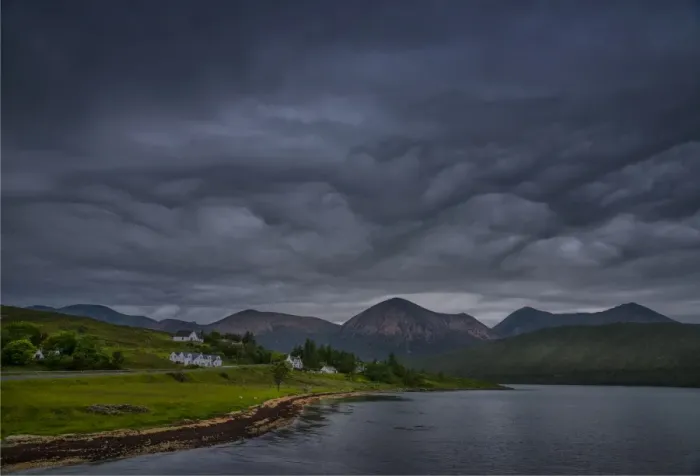 Framed Print : Clouds over scalpay