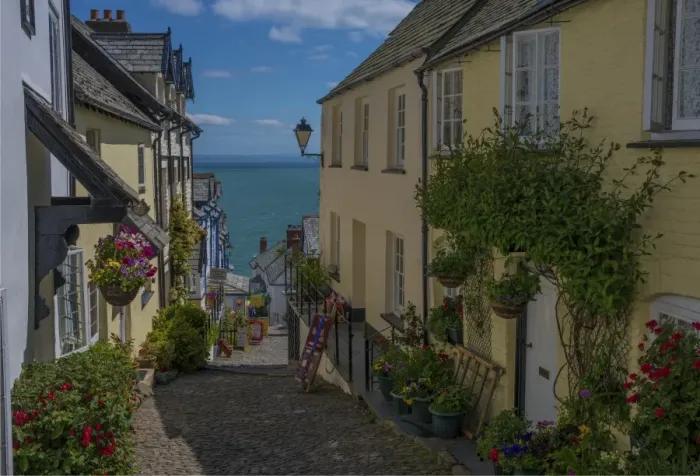 Framed Print : Clovelly village