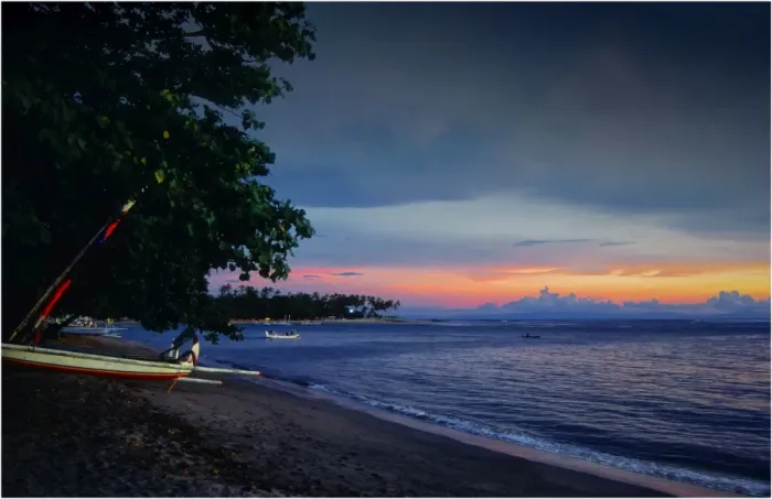 Framed Print : Coastal dusk, Senggigi beach, on the Island of Lombok, Indonesia Framed Print : Coastal dusk, Senggigi beach, on the Island of Lombok, Indonesia