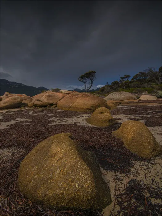 Framed Print : Coastal light Strzelecki National park, Flinders Island, Bass Strait, Tasmania