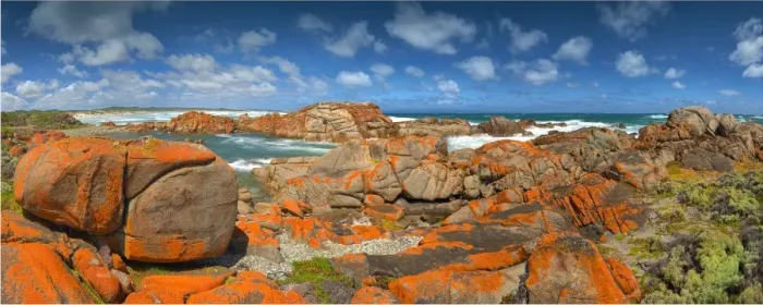 Framed Print : The coastline of Half Moon bay, King Island Bass Strait, Tasmania, Australia