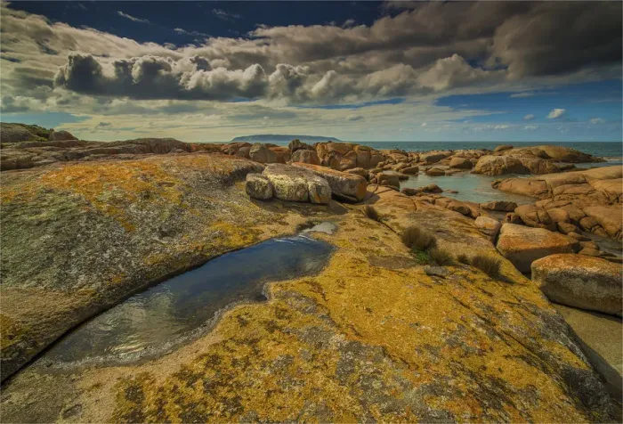 Framed Print : The coastline at North East river, Flinders Island, Bass Strait, Tasmania