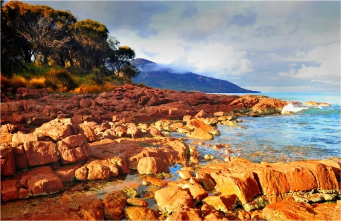 Framed Print : Coles Bay, Freycinet Pensinsular, east coastline of Tasmania