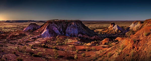 The Colourful and dramatic hill formations of the Breakaways, near Coober Pedy, in South Australia