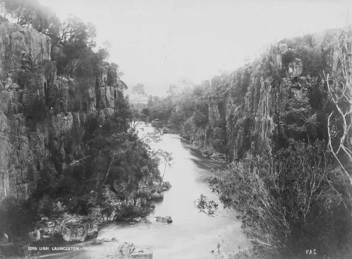 Framed Print : Corra Linn Gorge
