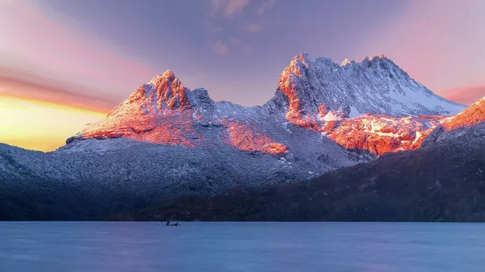 Framed Print : Cradle Mountain sunrise Framed Print : Cradle Mountain sunrise