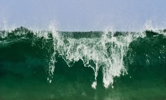 Framed Print : Cresting Wave, Bondi Beach, Sydney, Australia