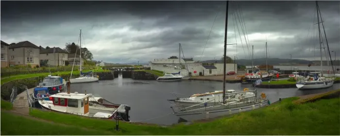 Framed Print : Crinan Canal, Ardrishaig, Scotland