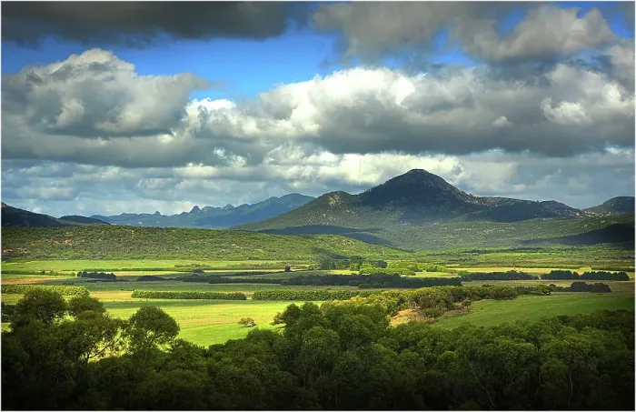 Framed Print : The Darling ranges, Flinders Island, Bass Strait, Tasmania