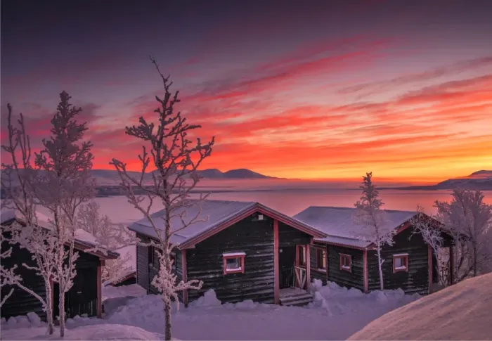 Framed Print : Dawn light sweeps across the landscape at Bjorkliden, Lapland, Sweden