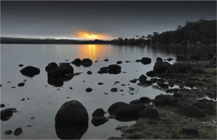 Framed Print : Daybreak on Lake St. Clair, Central Tasmania Framed Print : Daybreak on Lake St. Clair, Central Tasmania
