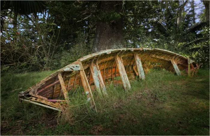 Framed Print : Derelict boat