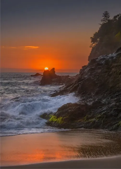 Framed Print : Dipping sun Anson bay