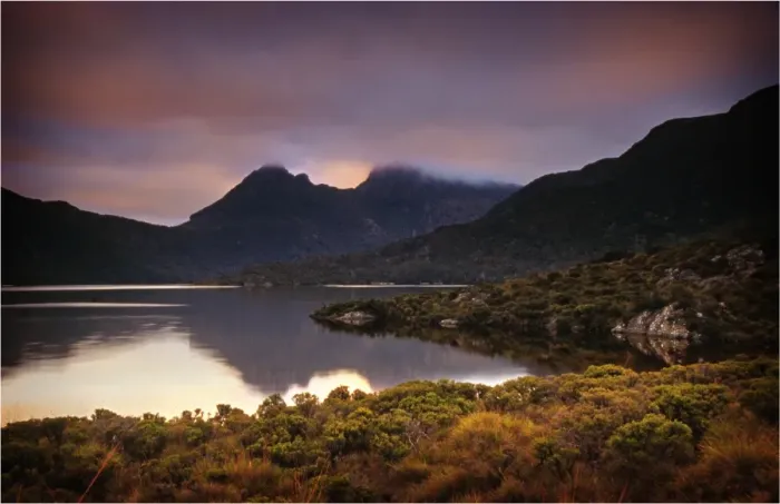 Framed Print : Dove lake, Cradle Mountain National Park, central Tasmanian highlands