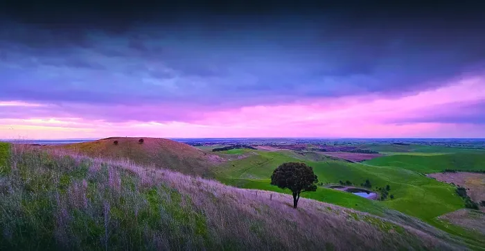 Framed Print : Dramatic Winter dawn Light at Red Rocks Volcanic Lookout near Colac, Western district, Victoria, Australia Framed Print : Dramatic Winter dawn Light at Red Rocks Volcanic Lookout near Colac, Western district, Victoria, Australia