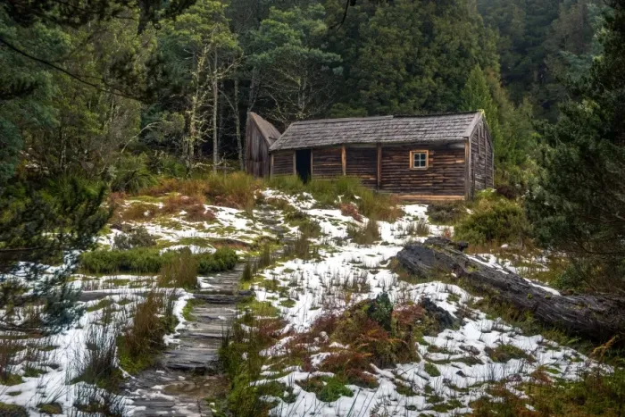 Framed Print : Du Cane Hut at Overland Track, Tasmania Framed Print : Du Cane Hut at Overland Track, Tasmania