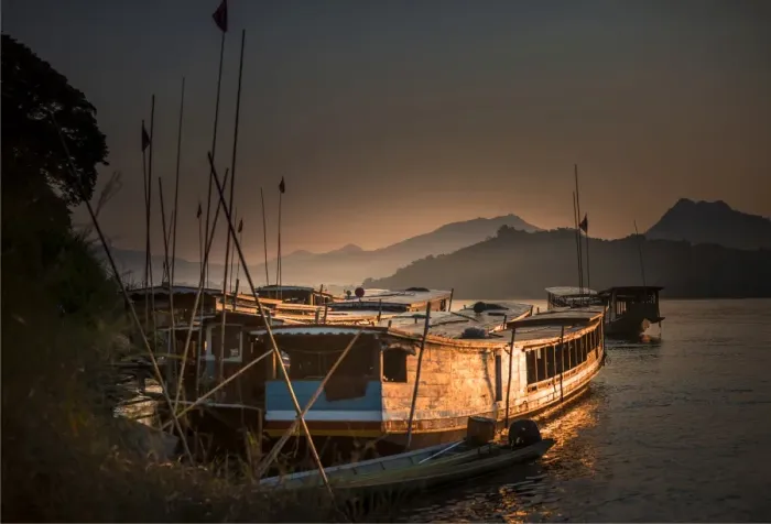 Framed Print : Dusk on the Mekong River in Luang Prabang, Laos Framed Print : Dusk on the Mekong River in Luang Prabang, Laos