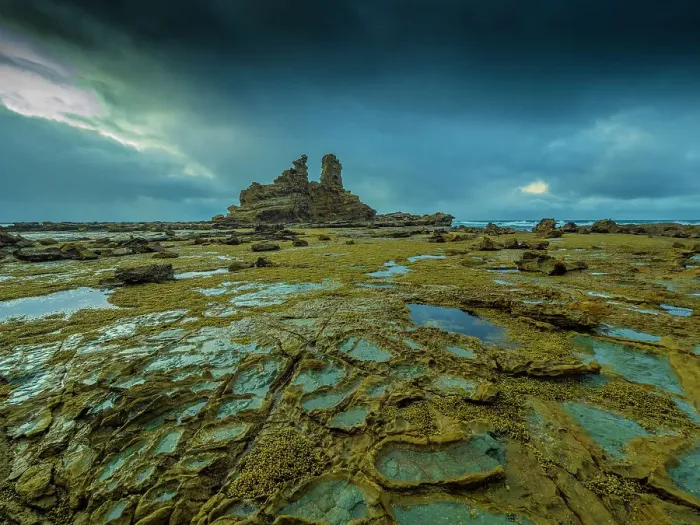 Framed Print : Eagle's nest along the Bunurong Bass Coastline, South Gippsland, Victoria, Australia