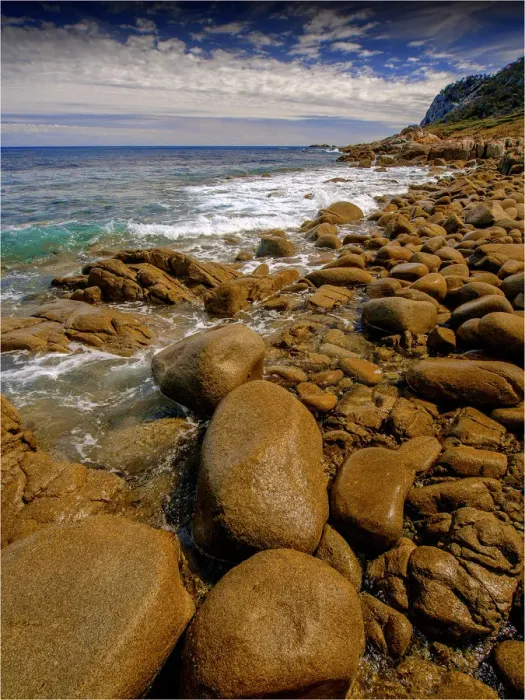 Framed Print : Egg Beach, named because of the wonderful egg shaped rocks, smoothed by the constant tides. Flinders Island, Bass Strait, Tasmania